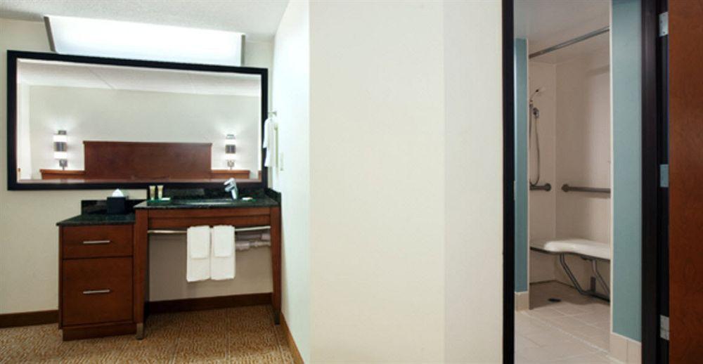 Hyatt Place Cincinnati Blue Ash