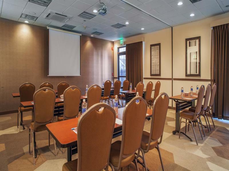 Hyatt Place Cincinnati 3* Blue Ash